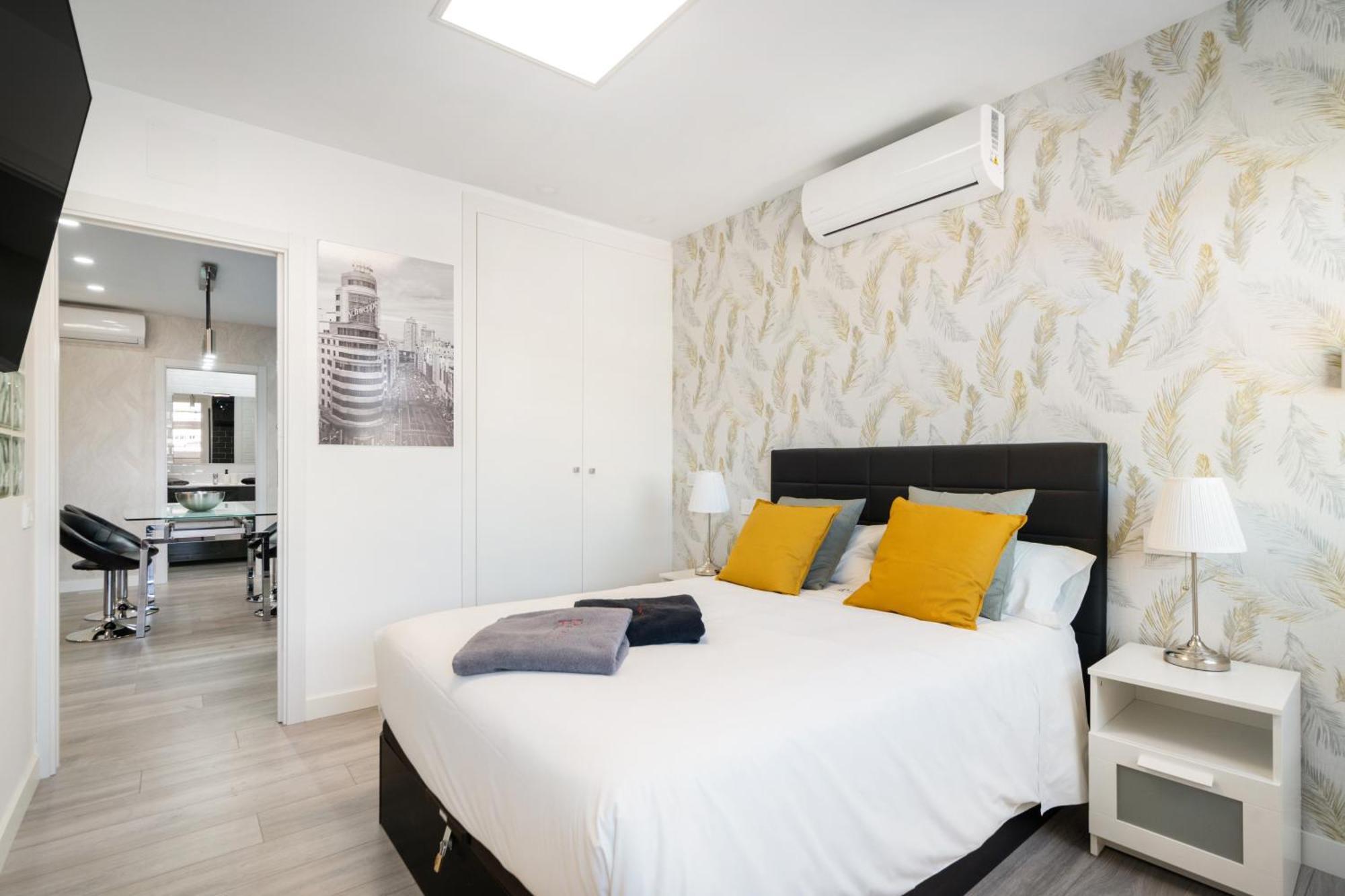 Plaza Espana Apartment Madrid Exterior photo