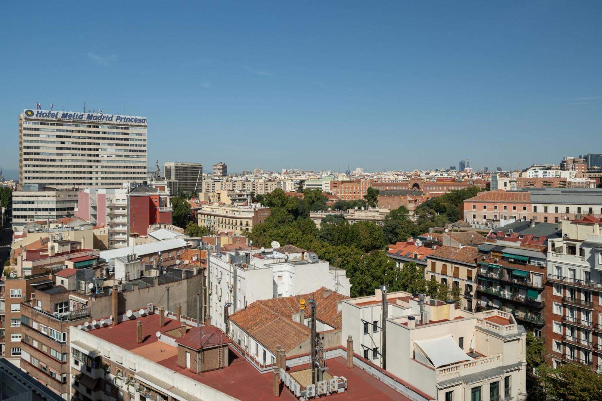 Plaza Espana Apartment Madrid Exterior photo